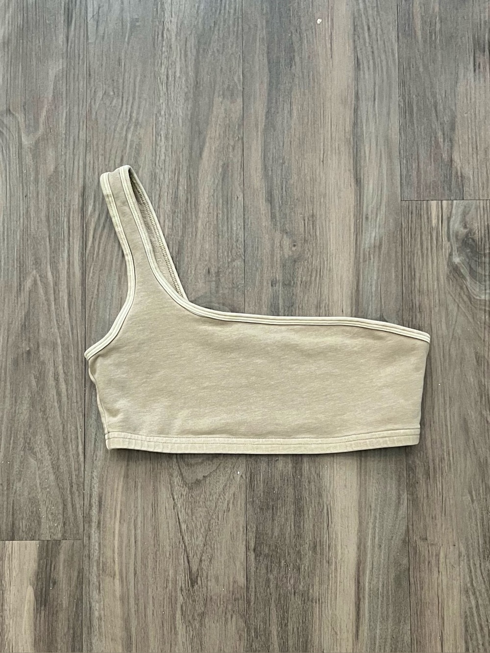 Aritzia TNA one shoulder bra top | Size M